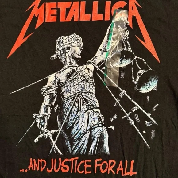 NWT Metallica Black Graphic T-Shirt MEDIUM - Picture 4 of 4